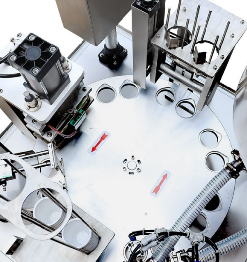 rotary table with functional components