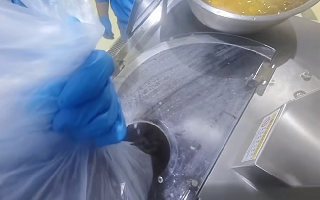 Case Study - SLC-80 Cooking Mixer for Chocolate Sauce